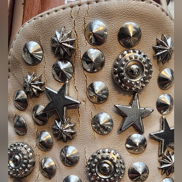 Jeffrey Campbell Ibiza Last Handmade Spiked/ Studded Flats in Cream. 8 1/2 - Picture 12 of 13